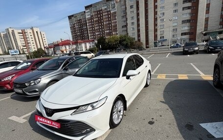 Toyota Camry, 2020 год, 2 950 000 рублей, 3 фотография