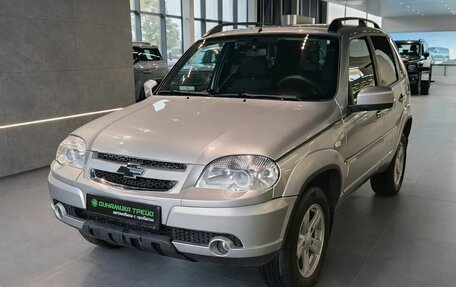 Chevrolet Niva I рестайлинг, 2014 год, 529 000 рублей, 3 фотография