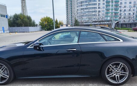 Mercedes-Benz E-Класс, 2018 год, 4 500 000 рублей, 5 фотография