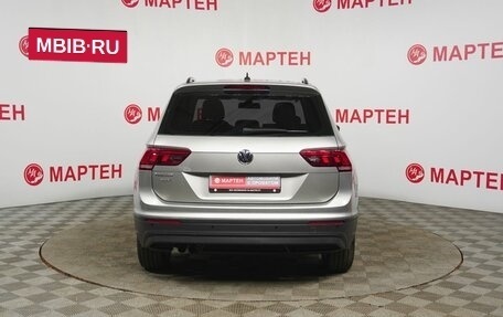 Volkswagen Tiguan II, 2019 год, 2 019 000 рублей, 6 фотография