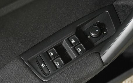 Volkswagen Tiguan II, 2019 год, 2 019 000 рублей, 14 фотография