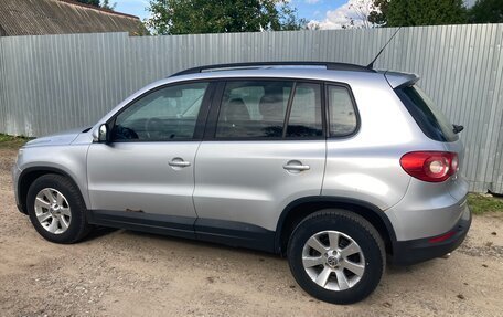 Volkswagen Tiguan I, 2010 год, 670 000 рублей, 3 фотография