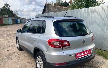 Volkswagen Tiguan I, 2010 год, 670 000 рублей, 4 фотография