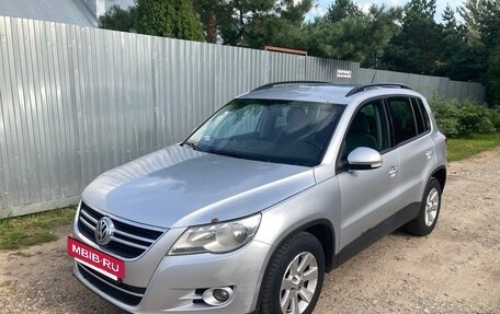 Volkswagen Tiguan I, 2010 год, 670 000 рублей, 2 фотография