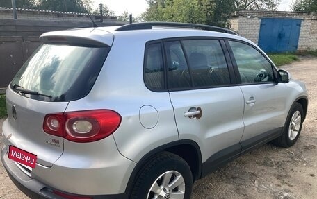 Volkswagen Tiguan I, 2010 год, 670 000 рублей, 6 фотография
