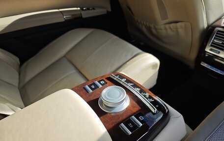 Mercedes-Benz S-Класс, 2008 год, 1 700 000 рублей, 24 фотография