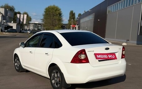 Ford Focus II рестайлинг, 2010 год, 575 000 рублей, 3 фотография
