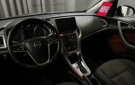 Opel Astra J, 2011 год, 599 999 рублей, 7 фотография