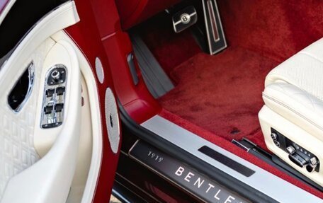 Bentley Continental GT III, 2019 год, 25 000 000 рублей, 6 фотография