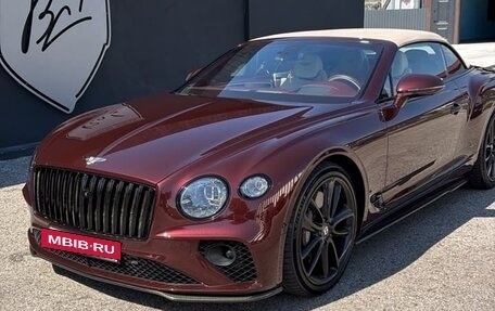 Bentley Continental GT III, 2019 год, 25 000 000 рублей, 12 фотография