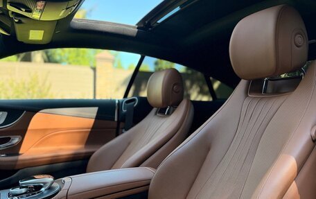 Mercedes-Benz E-Класс, 2018 год, 4 990 000 рублей, 14 фотография