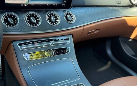 Mercedes-Benz E-Класс, 2018 год, 4 990 000 рублей, 16 фотография