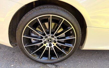 Mercedes-Benz E-Класс, 2018 год, 4 990 000 рублей, 21 фотография
