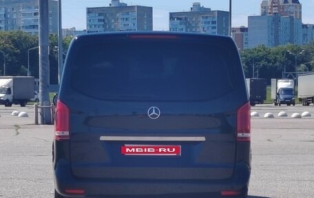 Mercedes-Benz V-Класс, 2016 год, 2 820 000 рублей, 3 фотография