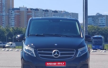 Mercedes-Benz V-Класс, 2016 год, 2 820 000 рублей, 7 фотография
