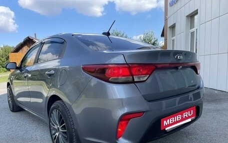 KIA Rio IV, 2017 год, 720 000 рублей, 4 фотография