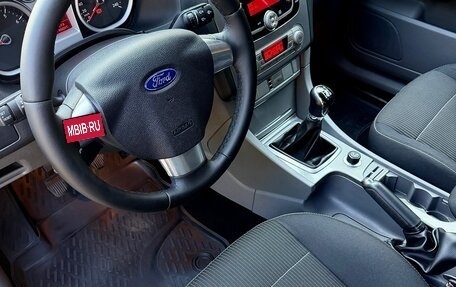 Ford Focus II рестайлинг, 2011 год, 850 000 рублей, 4 фотография