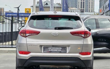 Hyundai Tucson III, 2018 год, 2 200 000 рублей, 6 фотография