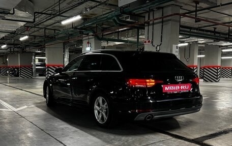 Audi A4, 2018 год, 1 750 000 рублей, 4 фотография