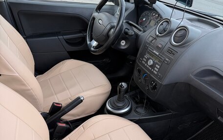 Ford Fiesta, 2007 год, 310 000 рублей, 11 фотография