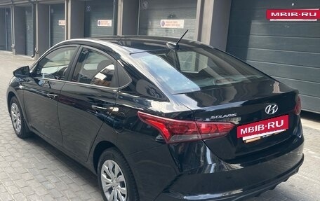Hyundai Solaris II рестайлинг, 2021 год, 1 350 000 рублей, 4 фотография