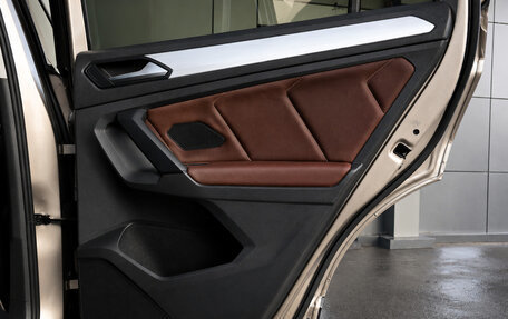 Volkswagen Tiguan II, 2021 год, 2 790 000 рублей, 22 фотография