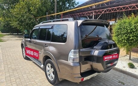 Mitsubishi Pajero IV, 2014 год, 2 600 000 рублей, 5 фотография