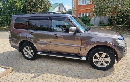 Mitsubishi Pajero IV, 2014 год, 2 600 000 рублей, 17 фотография