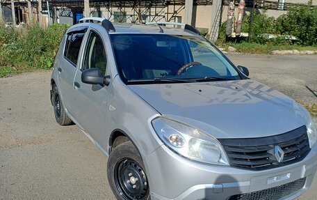 Renault Sandero I, 2013 год, 390 000 рублей, 11 фотография