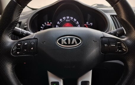 KIA Sportage III, 2011 год, 1 300 000 рублей, 21 фотография
