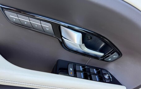 Land Rover Range Rover Evoque I, 2014 год, 2 400 000 рублей, 16 фотография