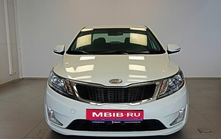 KIA Rio III рестайлинг, 2013 год, 930 000 рублей, 2 фотография