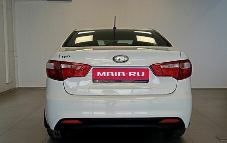 KIA Rio III рестайлинг, 2013 год, 930 000 рублей, 5 фотография