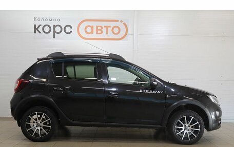 Renault Sandero II рестайлинг, 2017 год, 854 700 рублей, 4 фотография