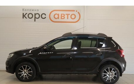 Renault Sandero II рестайлинг, 2017 год, 854 700 рублей, 2 фотография