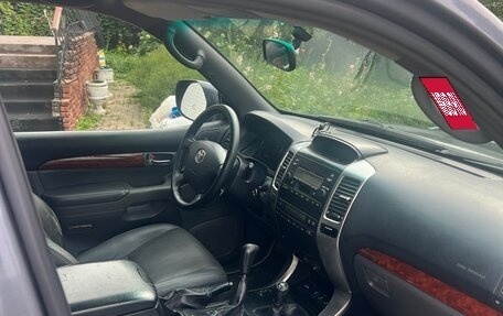 Toyota Land Cruiser Prado 120 рестайлинг, 2006 год, 1 350 000 рублей, 8 фотография