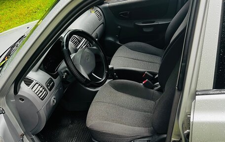 Hyundai Accent II, 2005 год, 410 000 рублей, 10 фотография