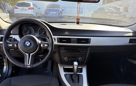 BMW 3 серия, 2011 год, 950 000 рублей, 8 фотография