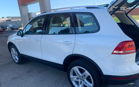 Volkswagen Touareg III, 2015 год, 2 700 000 рублей, 3 фотография