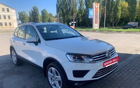 Volkswagen Touareg III, 2015 год, 2 700 000 рублей, 5 фотография