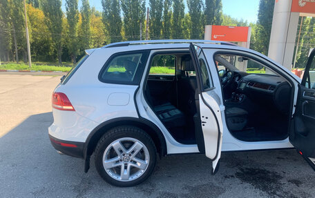Volkswagen Touareg III, 2015 год, 2 700 000 рублей, 8 фотография