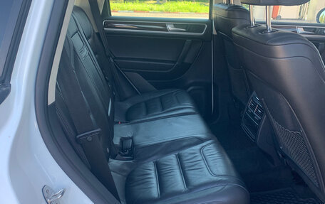 Volkswagen Touareg III, 2015 год, 2 700 000 рублей, 14 фотография