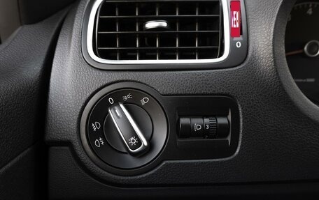 Volkswagen Polo VI (EU Market), 2012 год, 849 000 рублей, 19 фотография