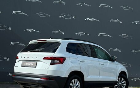 Skoda Karoq I, 2022 год, 2 352 600 рублей, 2 фотография