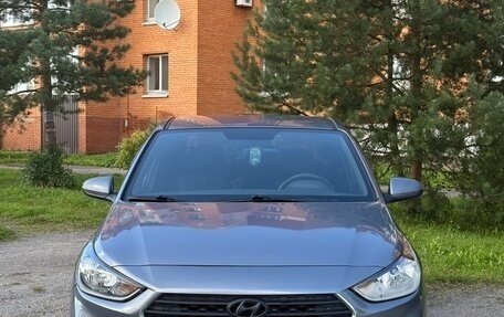 Hyundai Solaris II рестайлинг, 2019 год, 860 000 рублей, 2 фотография