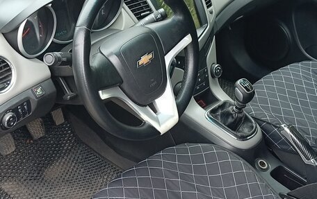 Chevrolet Cruze II, 2011 год, 520 000 рублей, 8 фотография