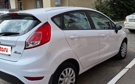 Ford Fiesta, 2016 год, 1 350 000 рублей, 4 фотография