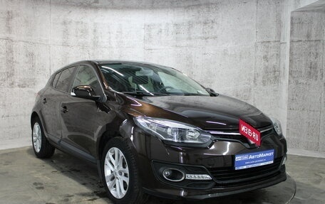 Renault Megane III, 2014 год, 989 000 рублей, 3 фотография