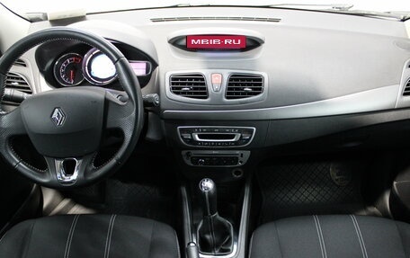 Renault Megane III, 2014 год, 989 000 рублей, 9 фотография