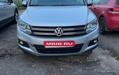 Volkswagen Tiguan I, 2016 год, 1 690 000 рублей, 2 фотография